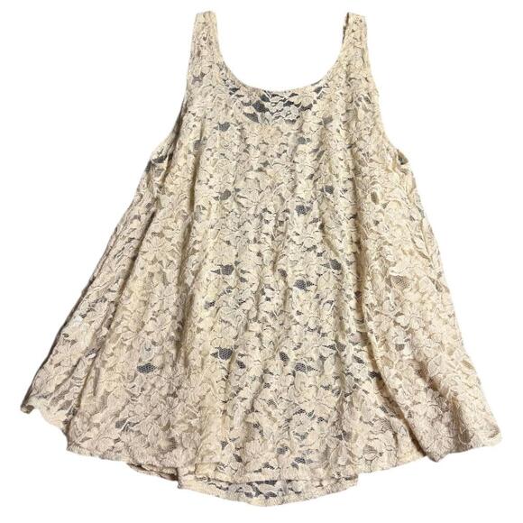 The Pyramid Collection Cream Lace Tank – Size XL - Picture 2 of 6